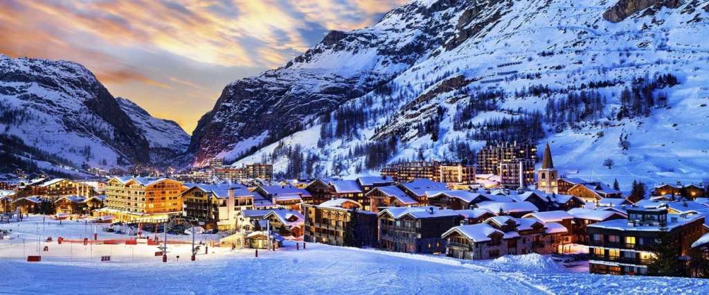 10 Ski Resorts to Travel in the Carnival